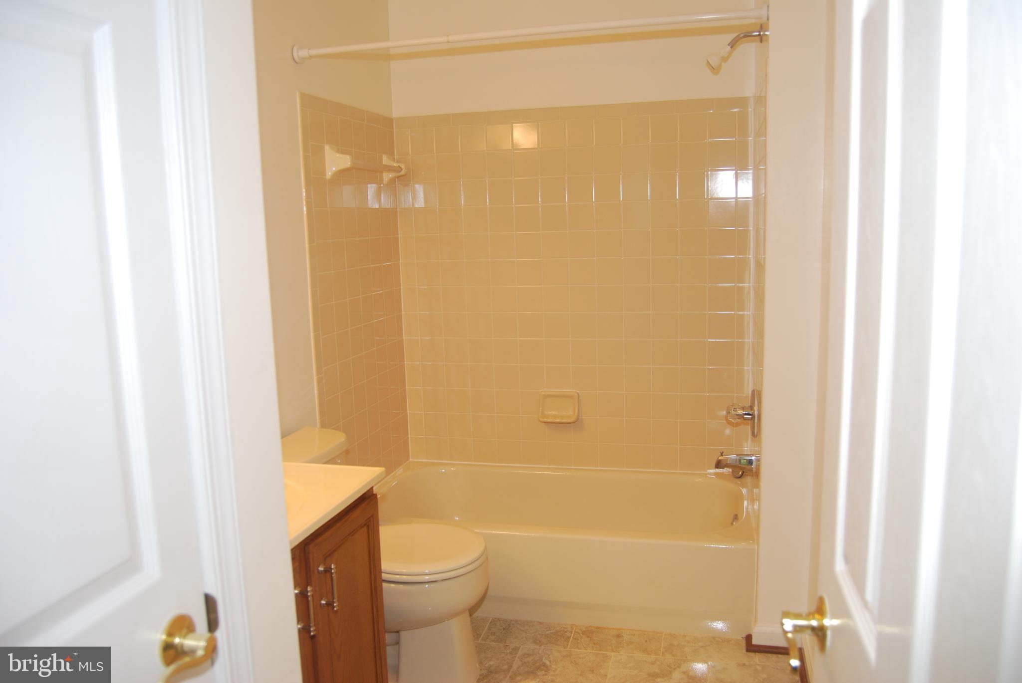 ASHLAND - Residential Lease