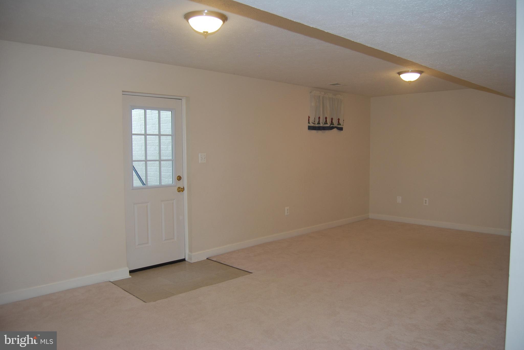 ASHLAND - Residential Lease