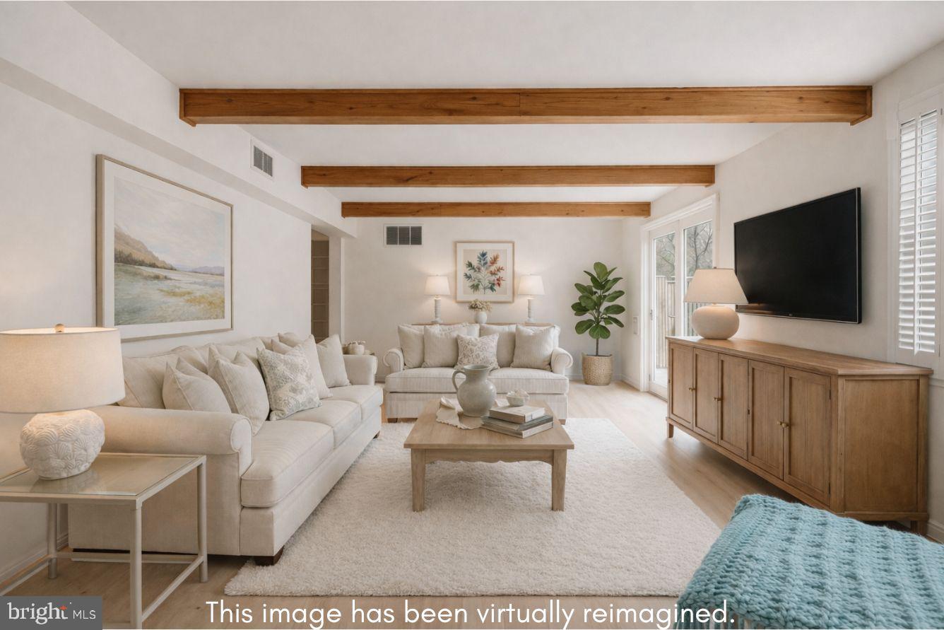 MONTGOMERY SQUARE - Residential