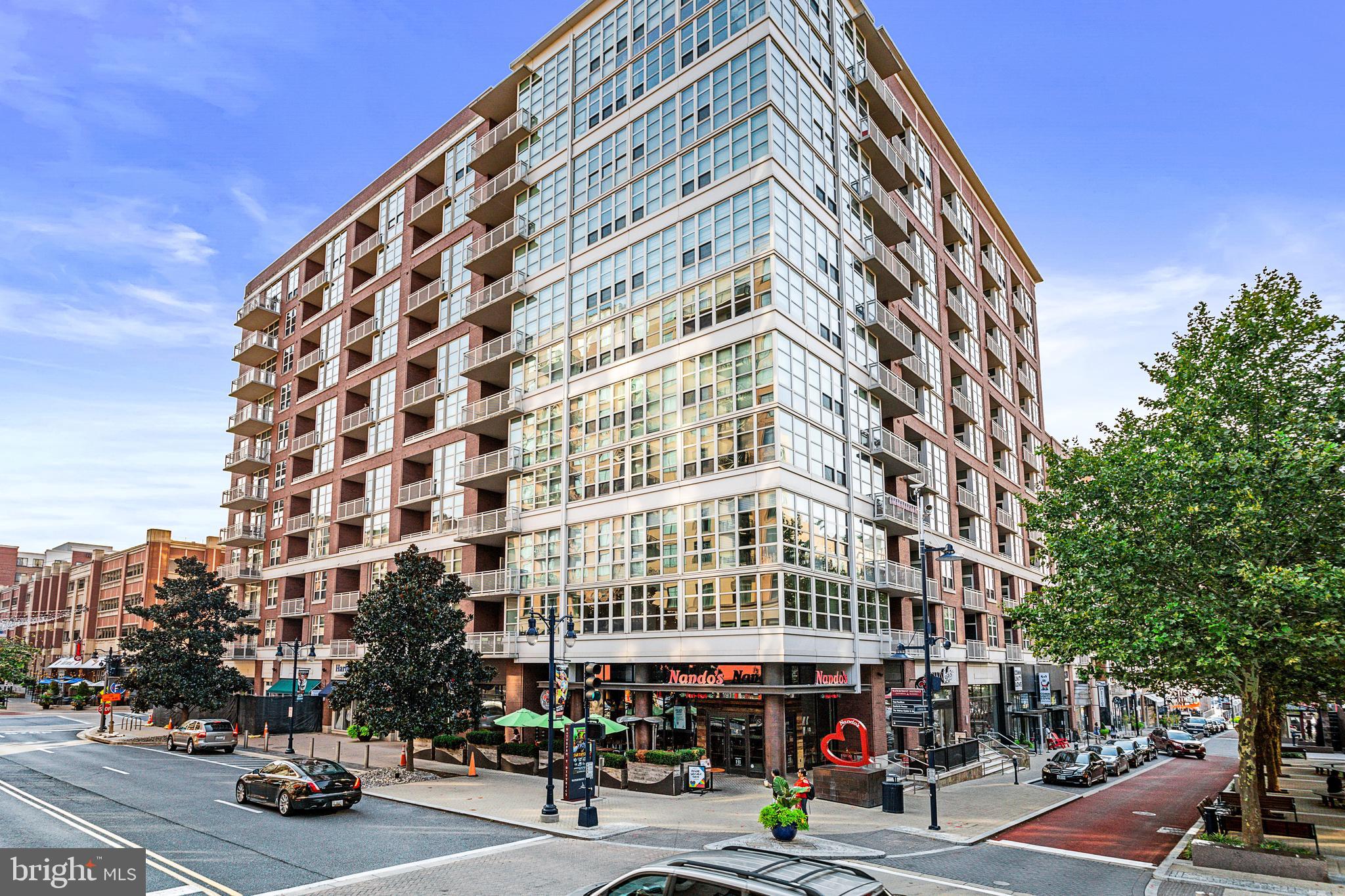 NATIONAL HARBOR - Residential Lease