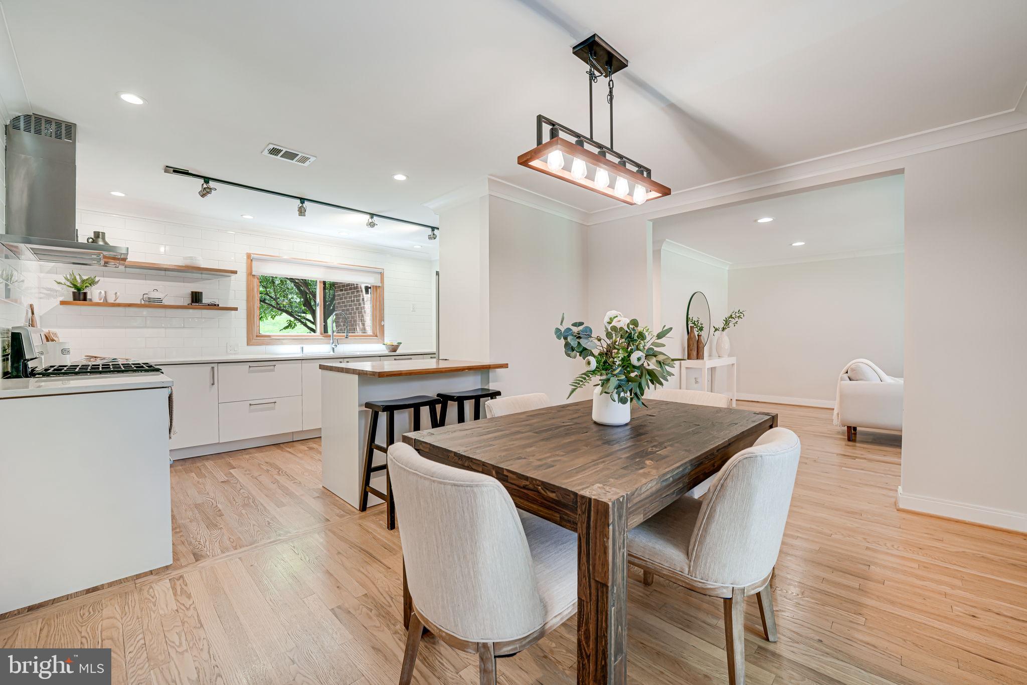 HUNTERS GREEN - Residential