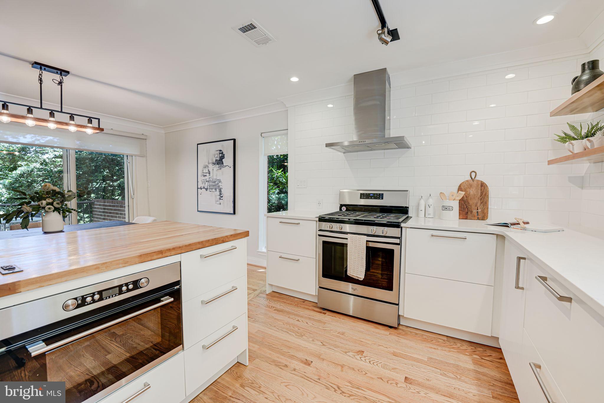 HUNTERS GREEN - Residential