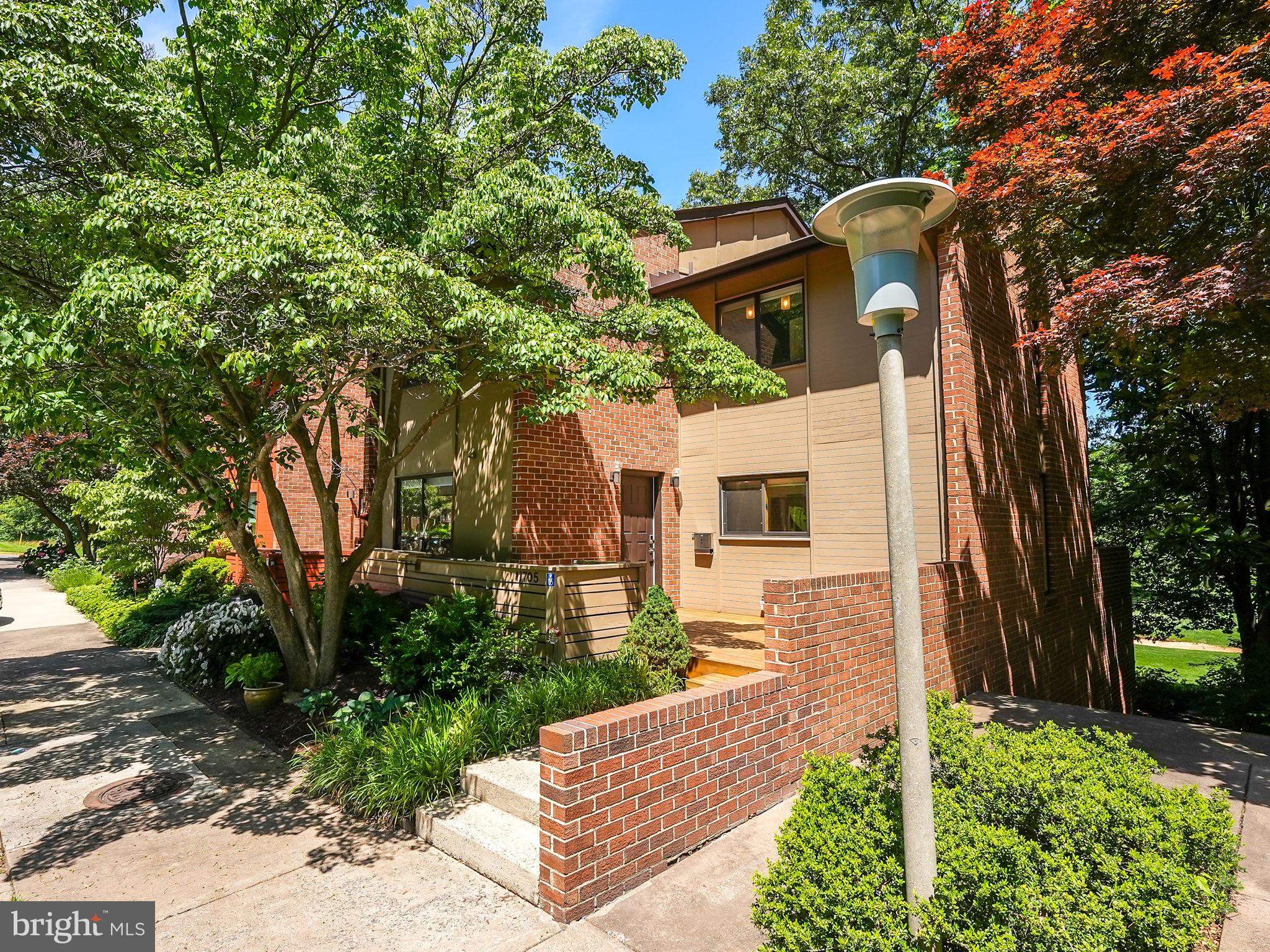 HUNTERS GREEN - Residential