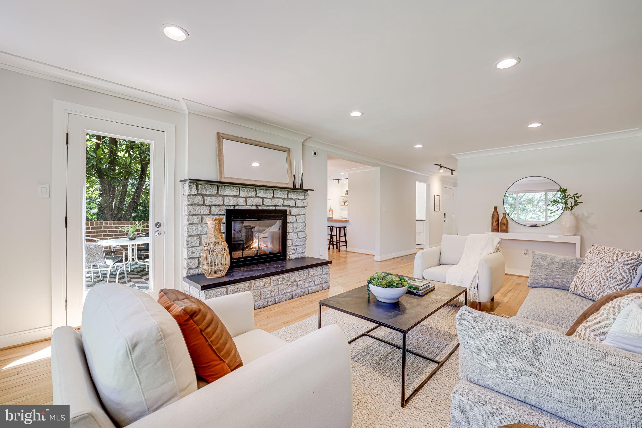 HUNTERS GREEN - Residential