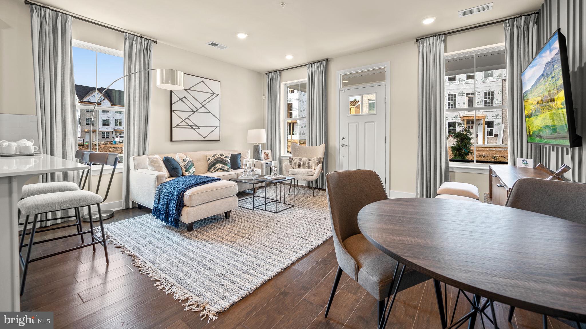 STEELPOINTE - Residential Lease