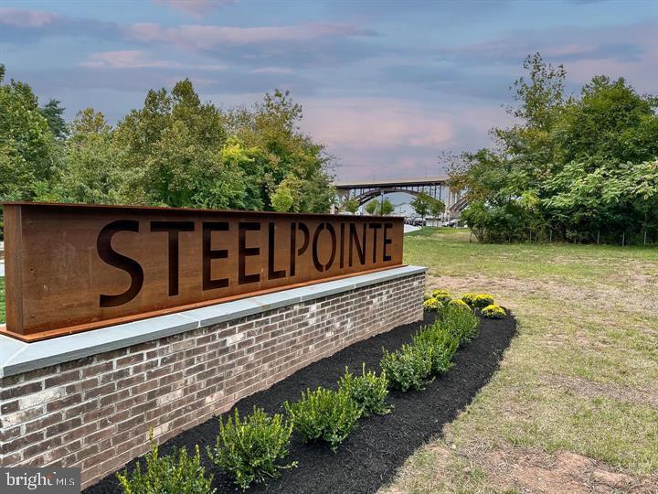 STEELPOINTE - Residential Lease