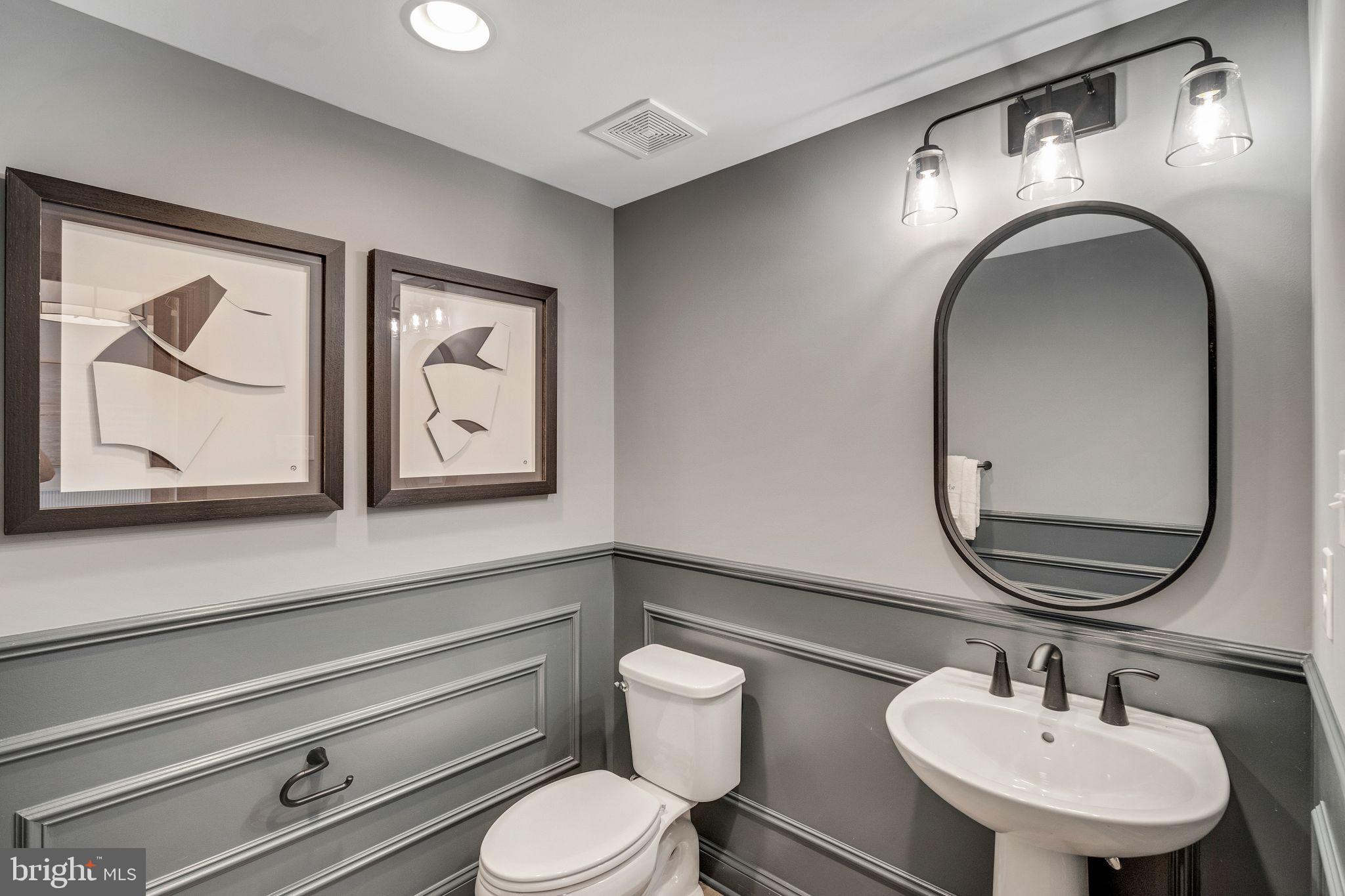 THE MEADOWS AT LONGVIEW - Residential