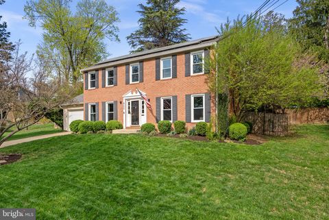 Photo of 9200 Watson Road, SILVER SPRING, MD 20910 (MLS # MDMC2226154)