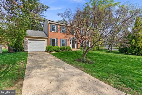 Photo of 9200 Watson Road, SILVER SPRING, MD 20910 (MLS # MDMC2226154)