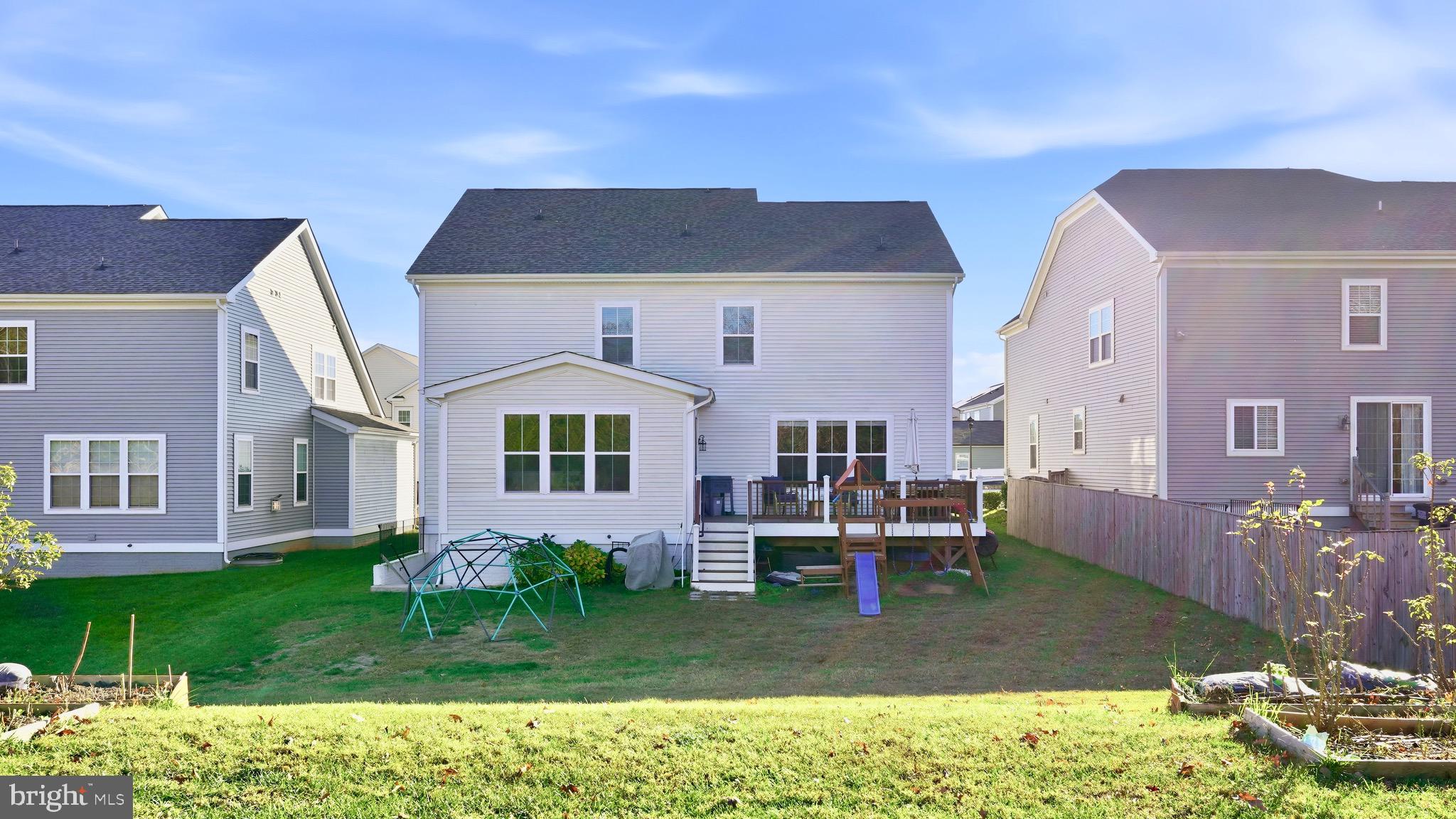 EMBREY MILL - Residential