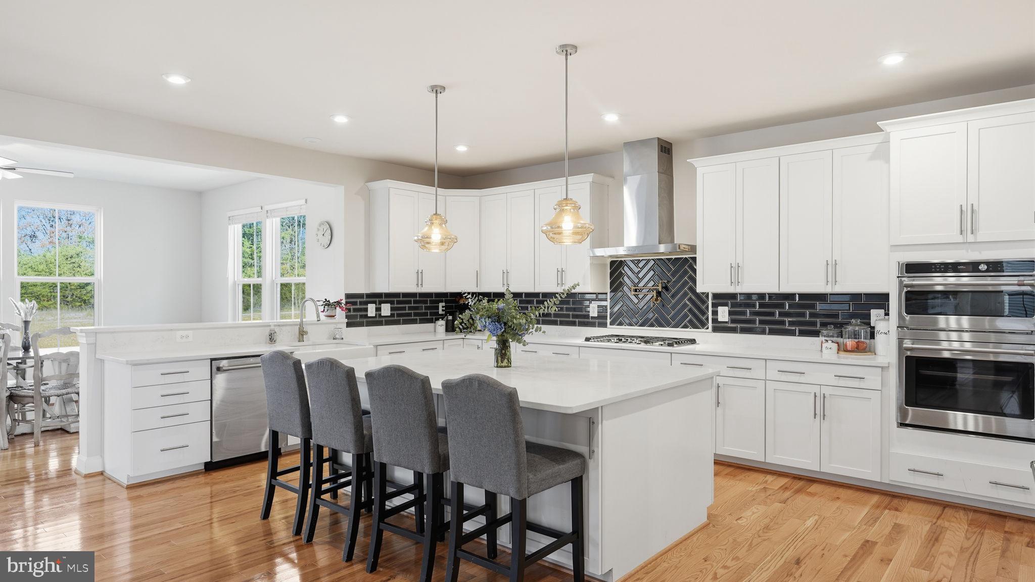 EMBREY MILL - Residential