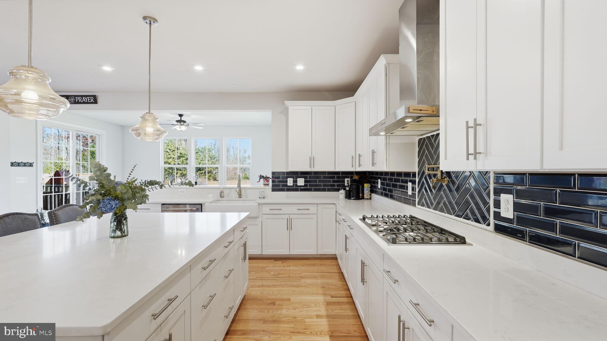 EMBREY MILL - Residential