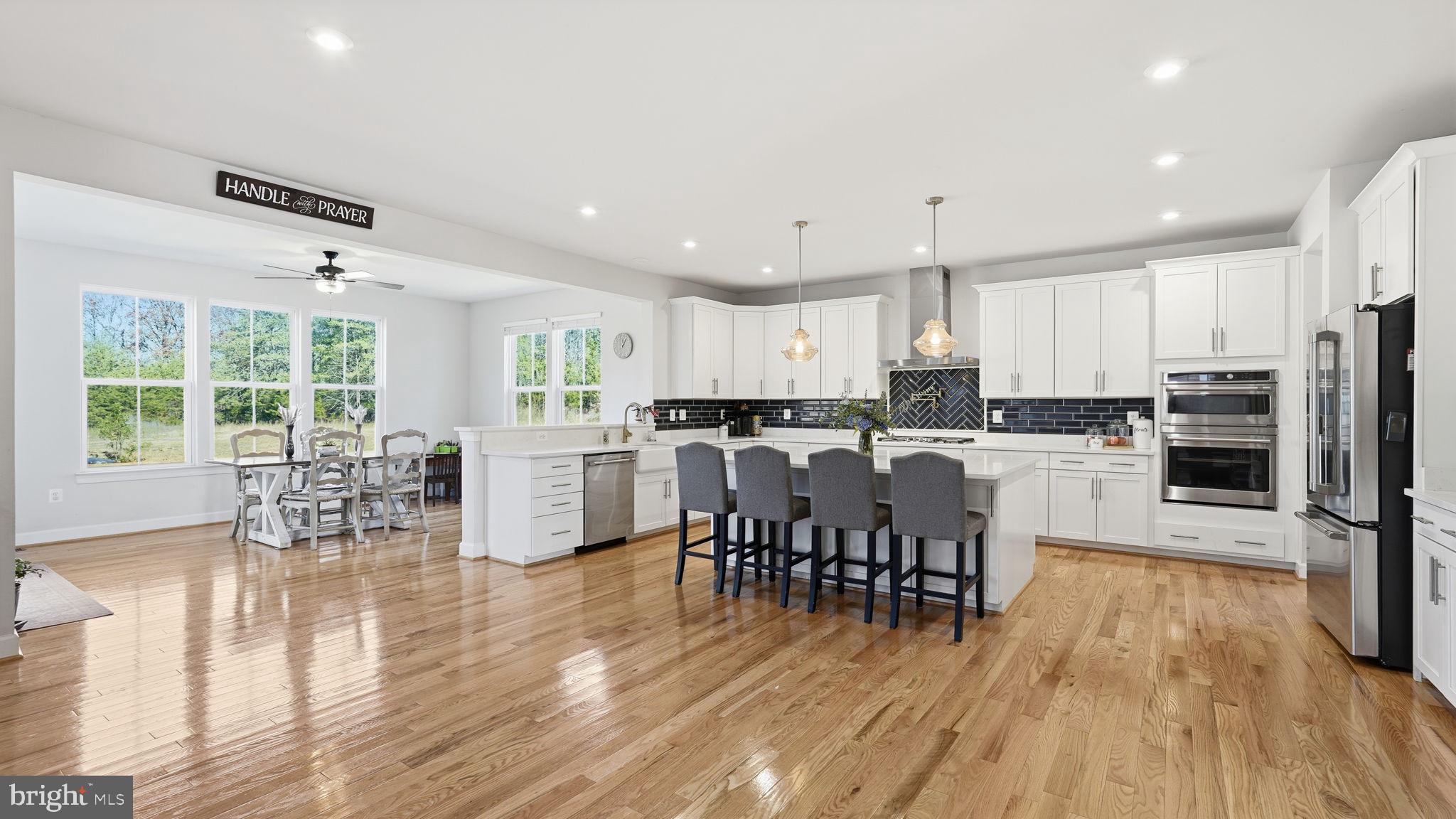 EMBREY MILL - Residential