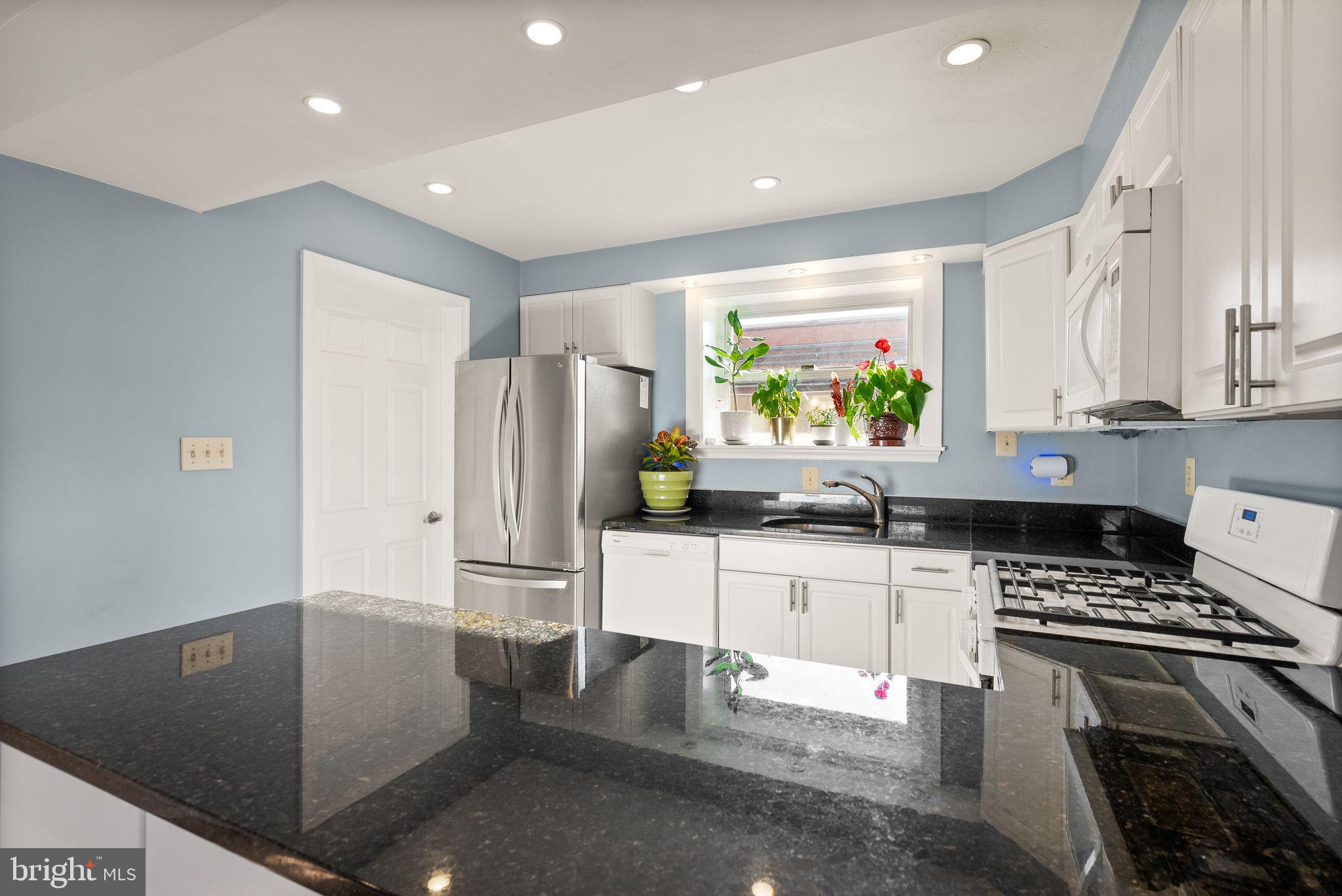 FAIRLINGTON TOWNE - Residential Lease