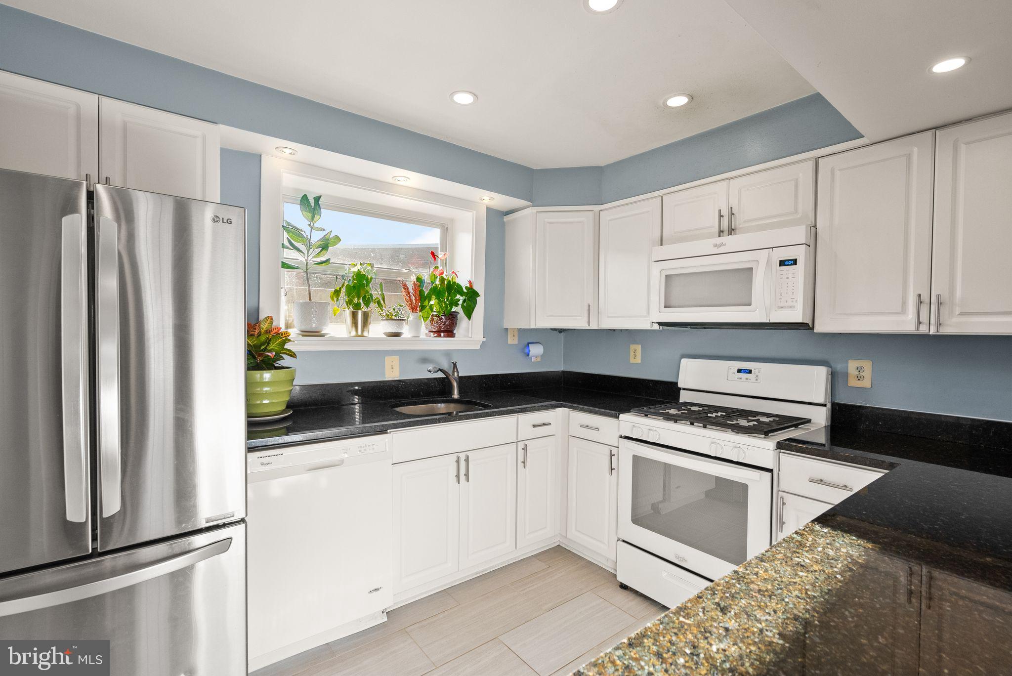 FAIRLINGTON TOWNE - Residential Lease