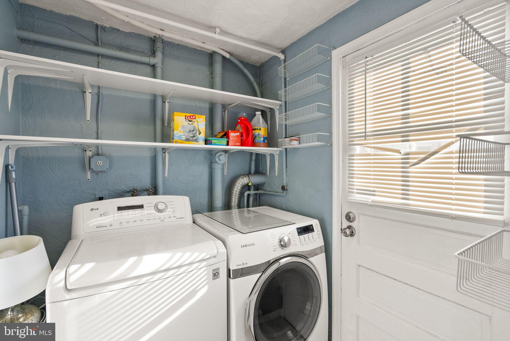 FAIRLINGTON TOWNE - Residential Lease