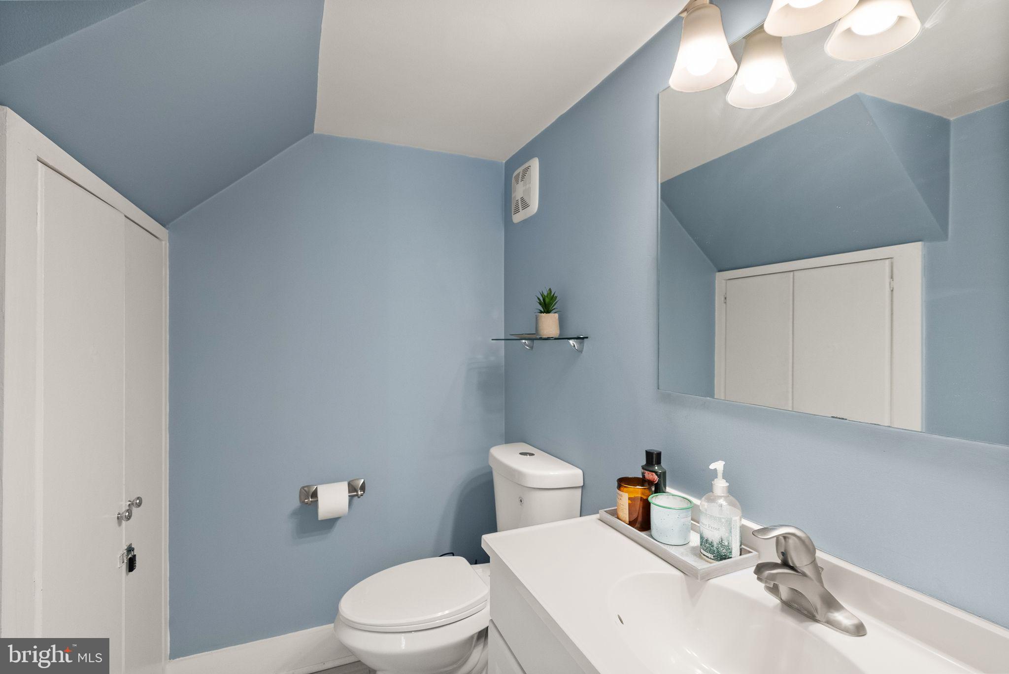 FAIRLINGTON TOWNE - Residential Lease