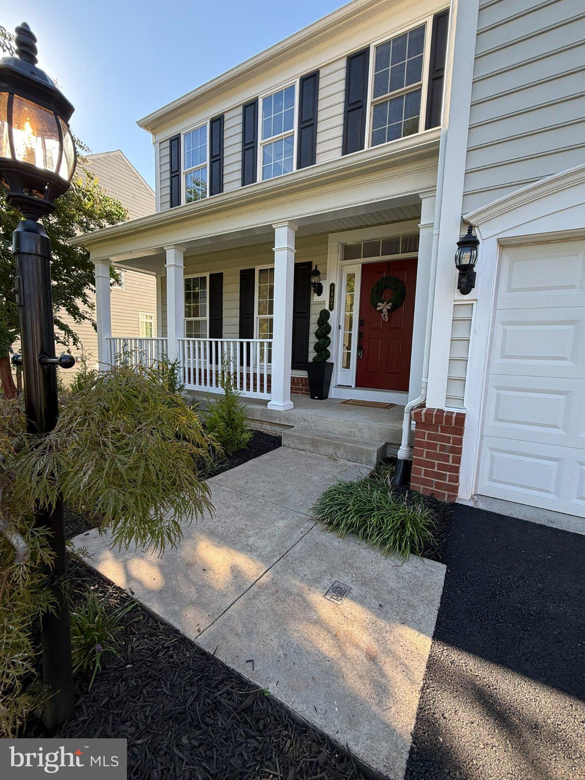 9407 RIM ROCK COURT