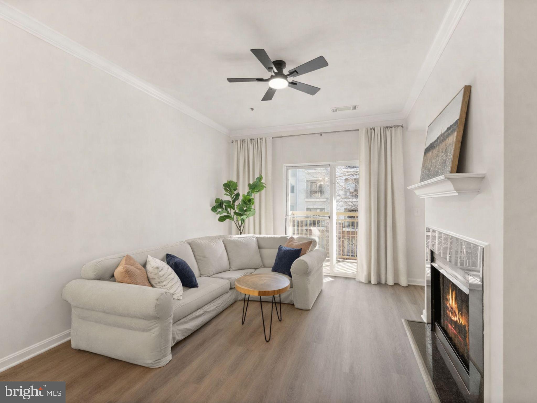 MARQUIS AT VIENNA STATION - Residential