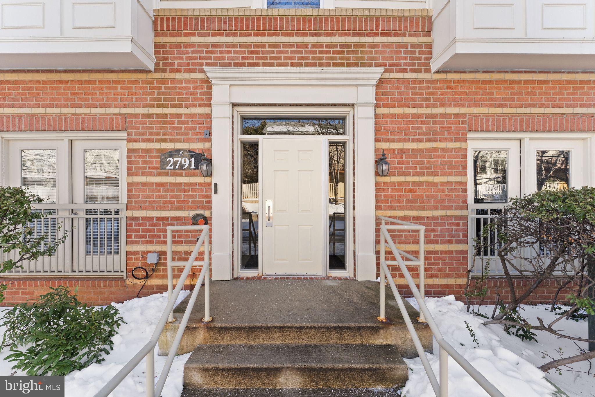 MARQUIS AT VIENNA STATION - Residential