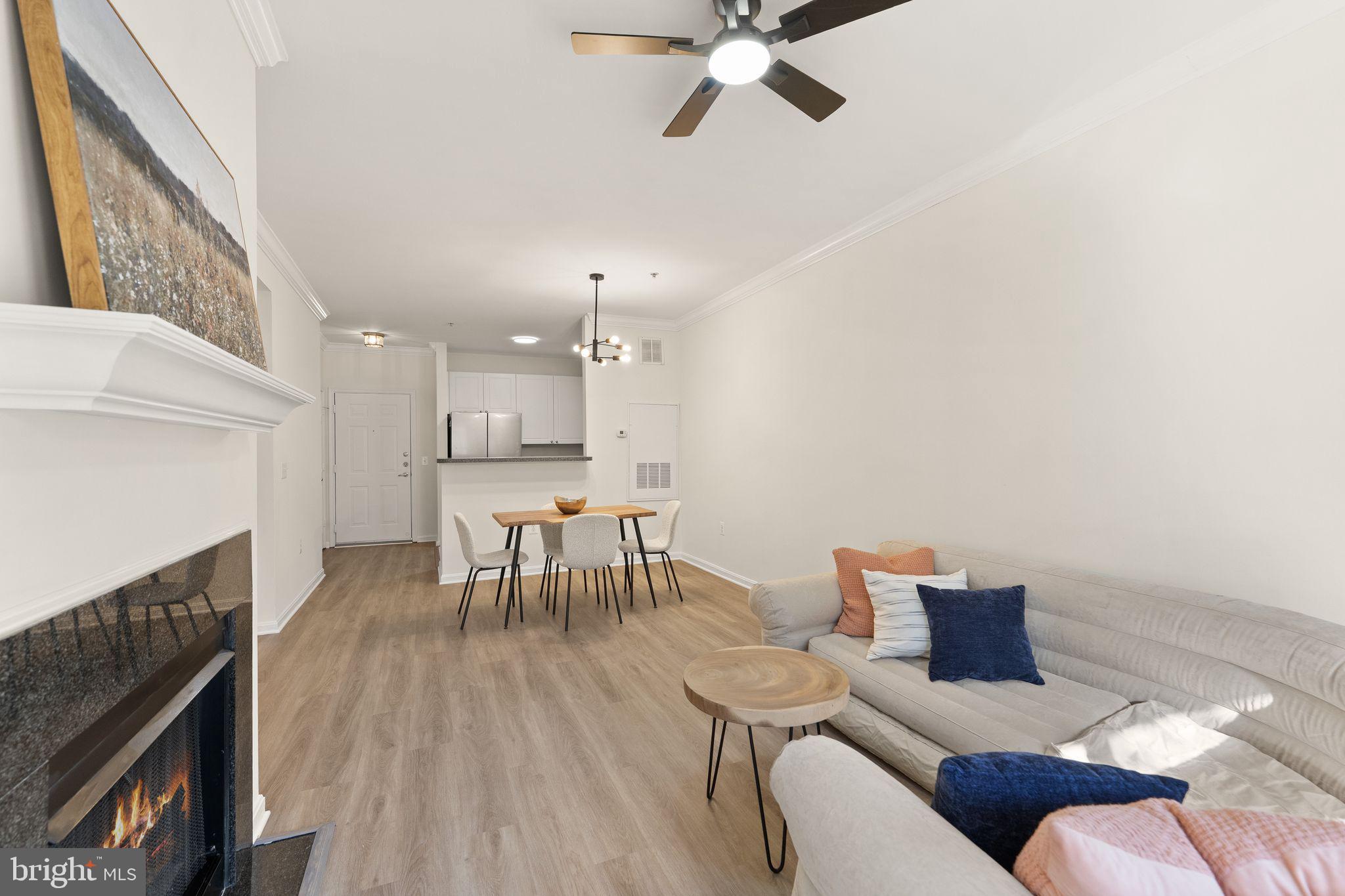 MARQUIS AT VIENNA STATION - Residential