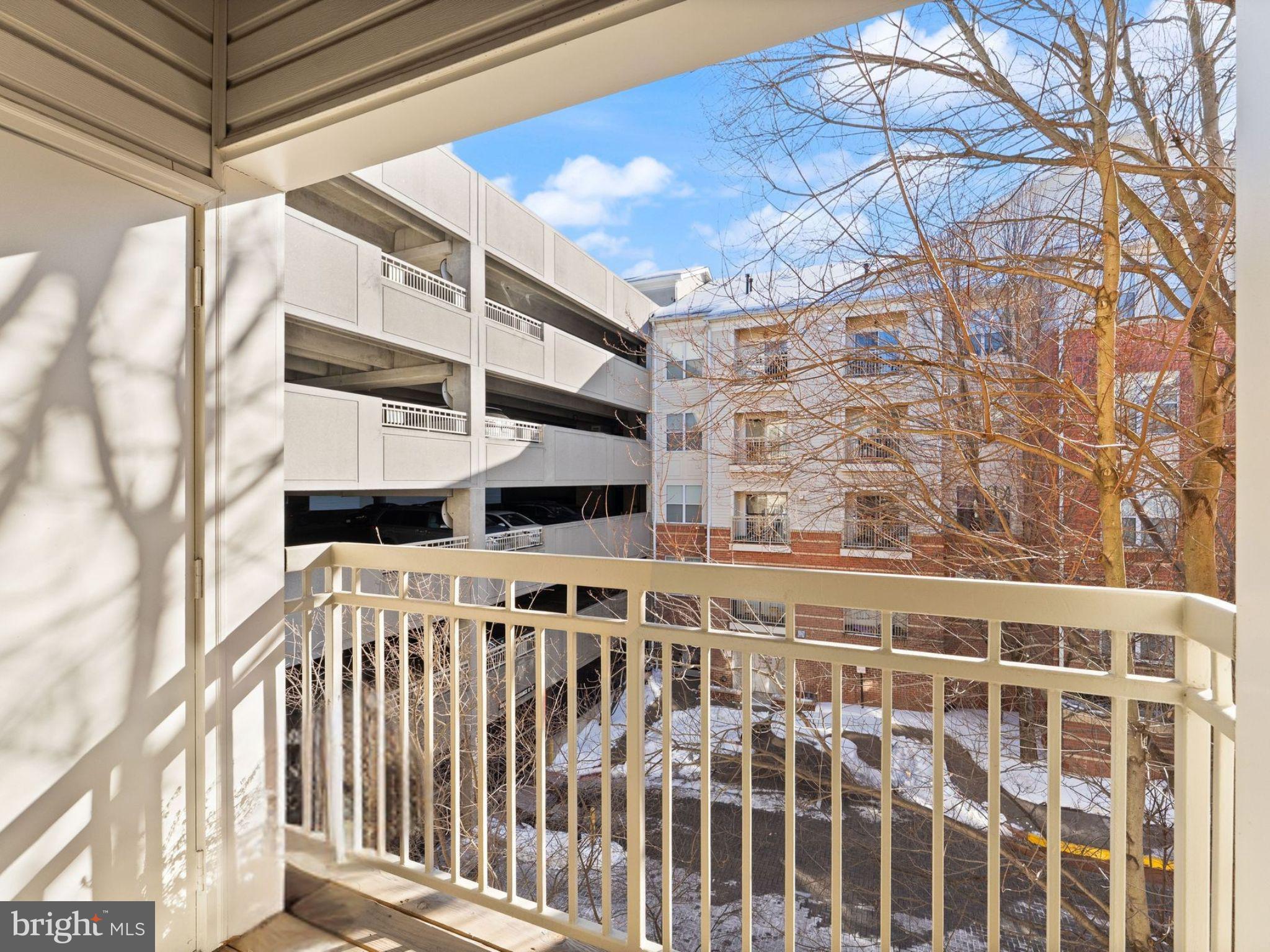 MARQUIS AT VIENNA STATION - Residential