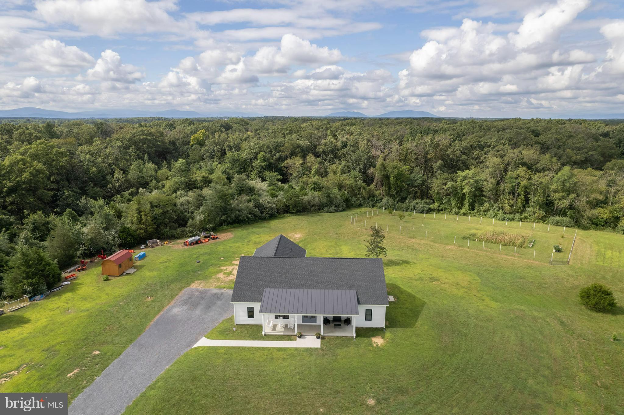 3328 MILLWOOD PIKE