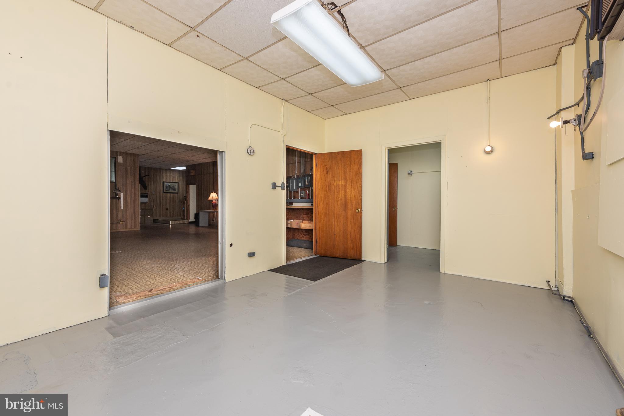 UPPER FELLS POINT - Commercial Sale