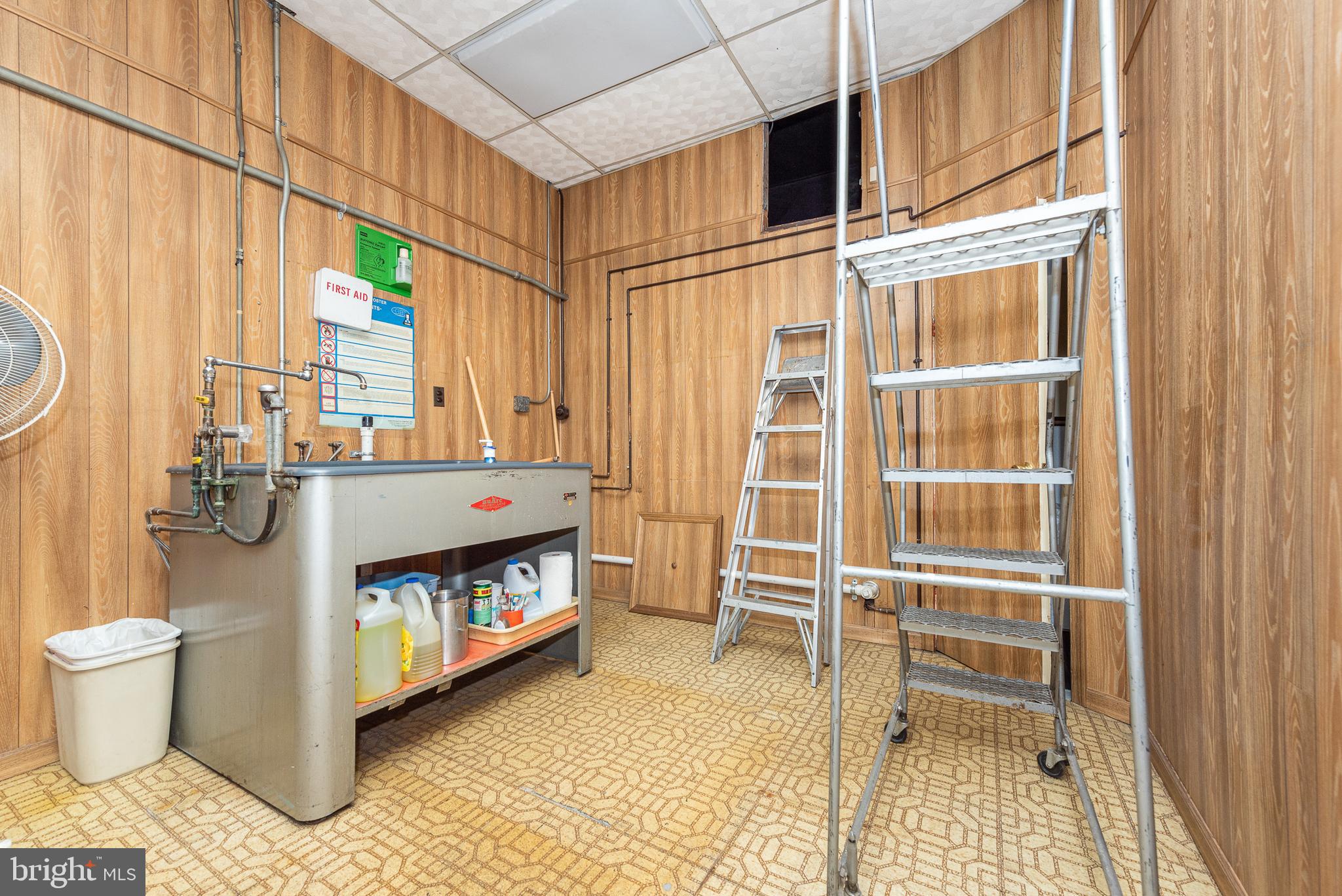UPPER FELLS POINT - Commercial Sale