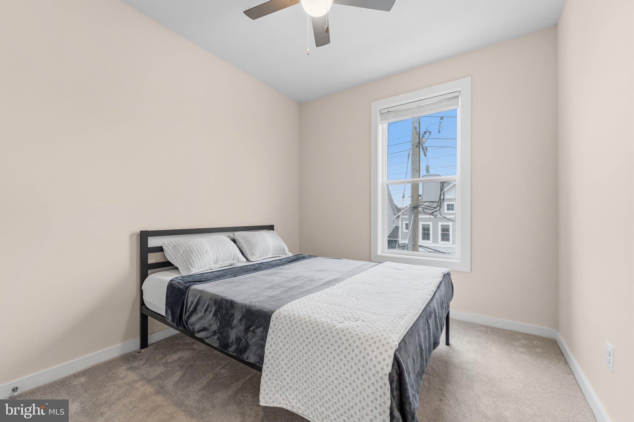 THE TOWNES AT WELLER'S CORNER - Residential