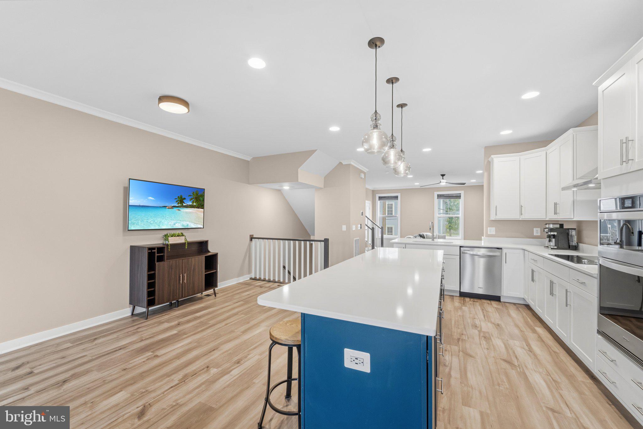 THE TOWNES AT WELLER'S CORNER - Residential