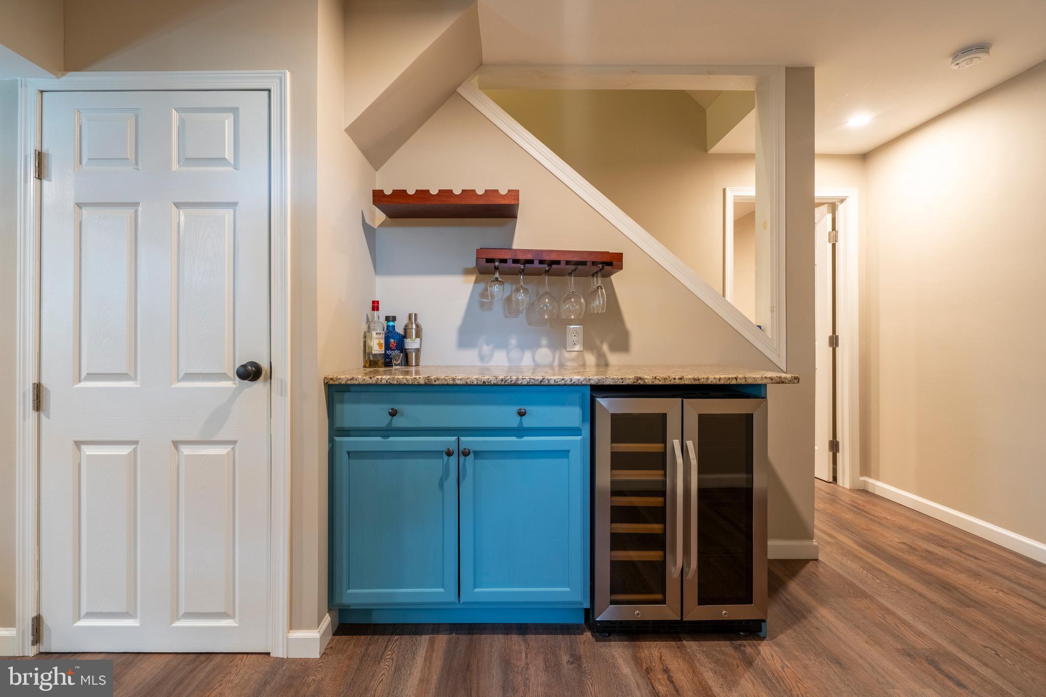 WOODED RIDGE - Residential