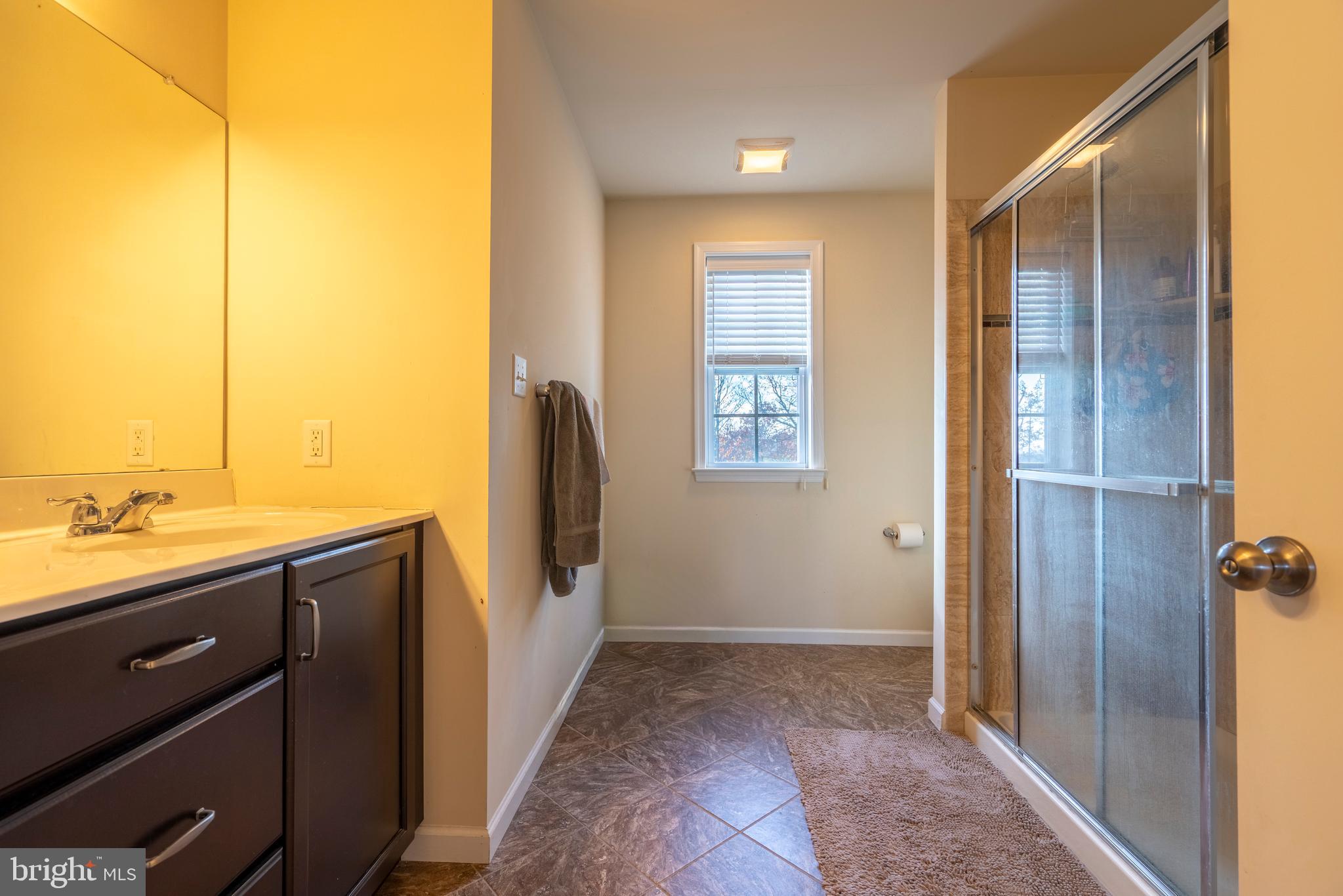 WOODED RIDGE - Residential