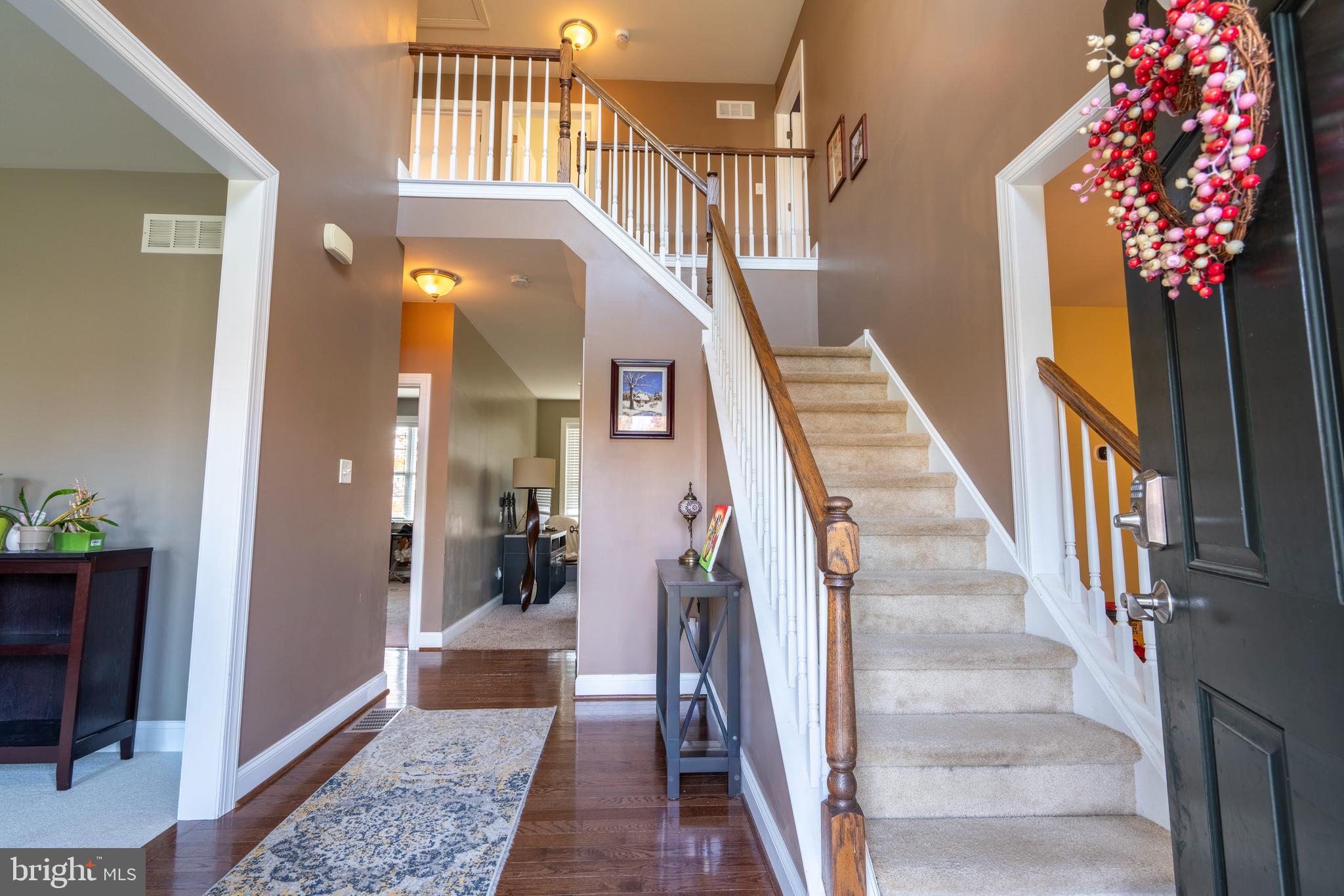 WOODED RIDGE - Residential