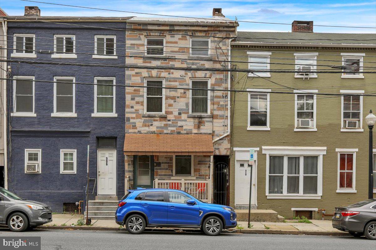 Welcome to 508 N Queen Street: a bright and beautifully maintained 4-bedroom rowhome just blocks from downtown Lancaster’s best shops, cafes, and markets. This move-in ready home blends character with comfort, offering spacious rooms, sunlit interiors, and over 40 years of loving ownership.
The recently updated full bath and durable vinyl flooring throughout mean less to worry about—and more to enjoy. The unfinished basement offers ample storage, and the private fenced backyard is a hidden gem: perfect for grilling, gardening, or even parking a car if needed.
Whether you’re a first-time buyer looking to build equity or someone who craves walkability and a sense of community, this home delivers value and lifestyle. With a charming covered gazebo, low-maintenance outdoor space, and close proximity to parks, public transit and Lancaster General, this is Lancaster city living—without the downtown price tag.
Don’t wait—homes in this location and condition rarely last. Schedule your showing today.