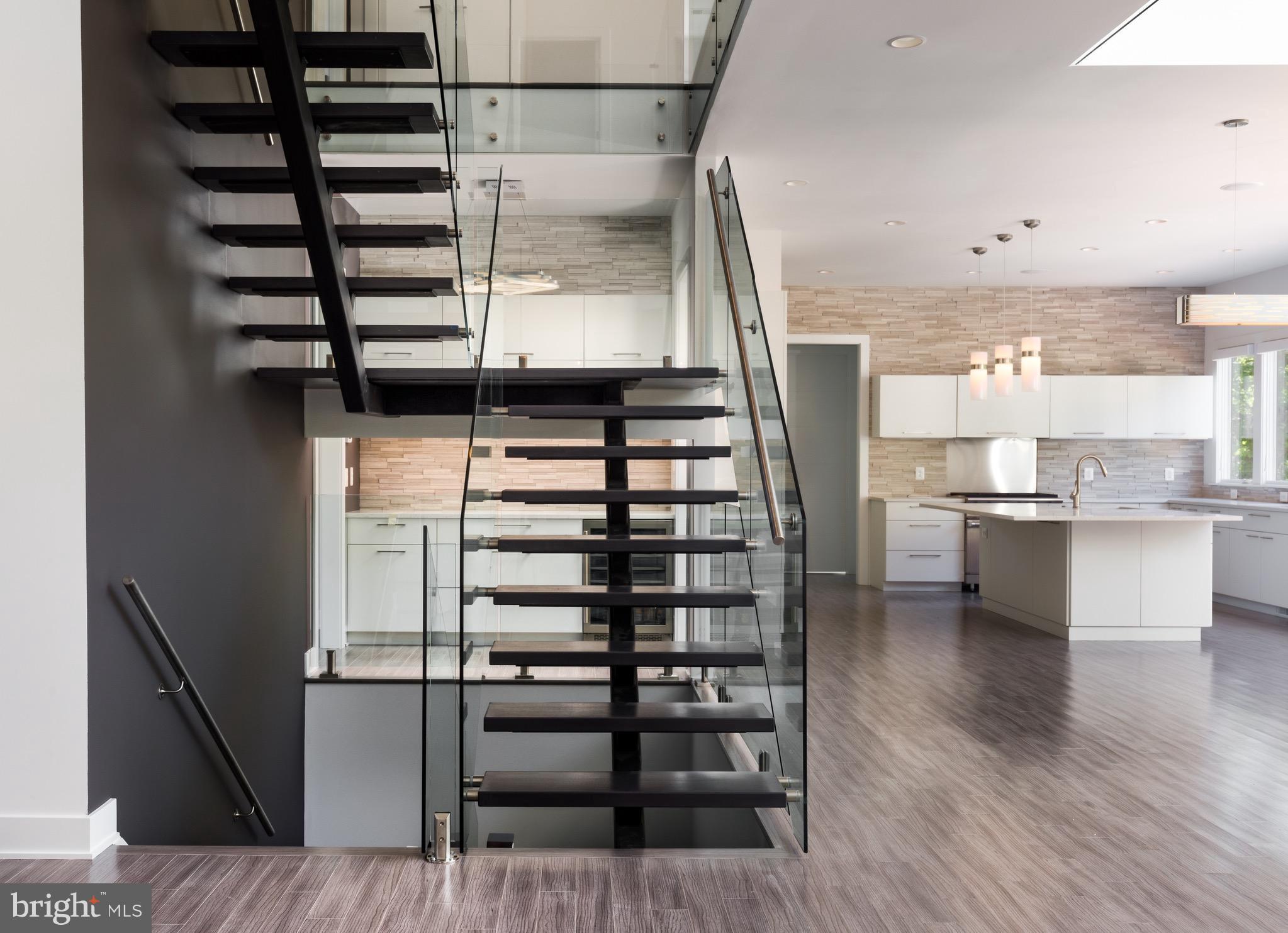 EAGLE ACRES - Residential