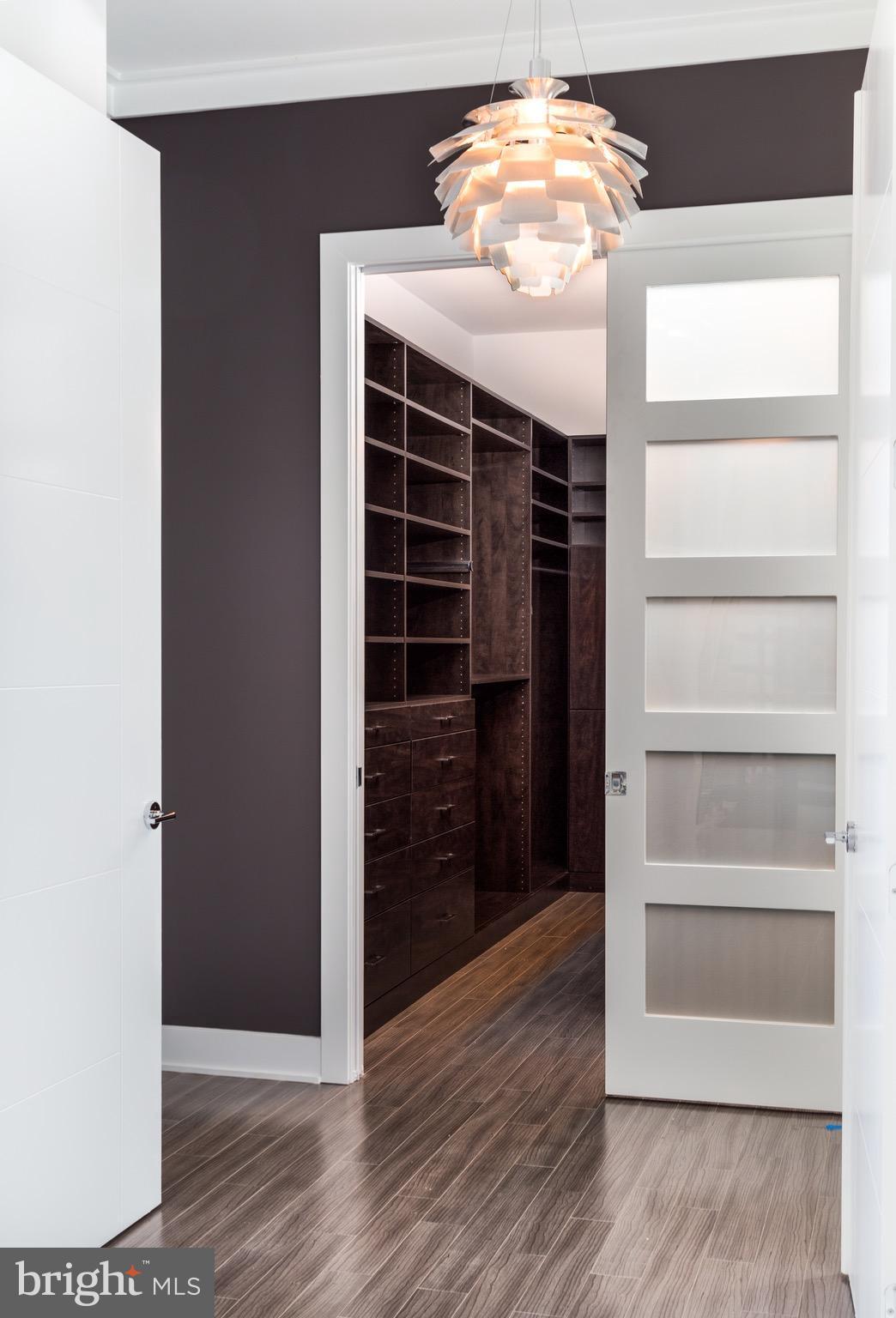 EAGLE ACRES - Residential