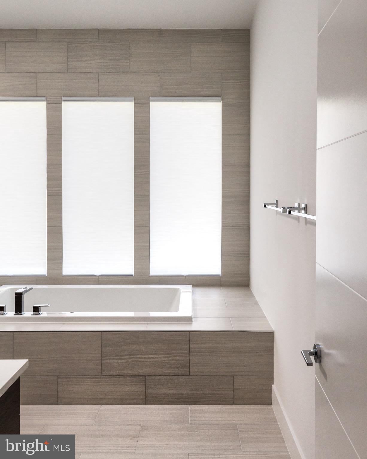 EAGLE ACRES - Residential