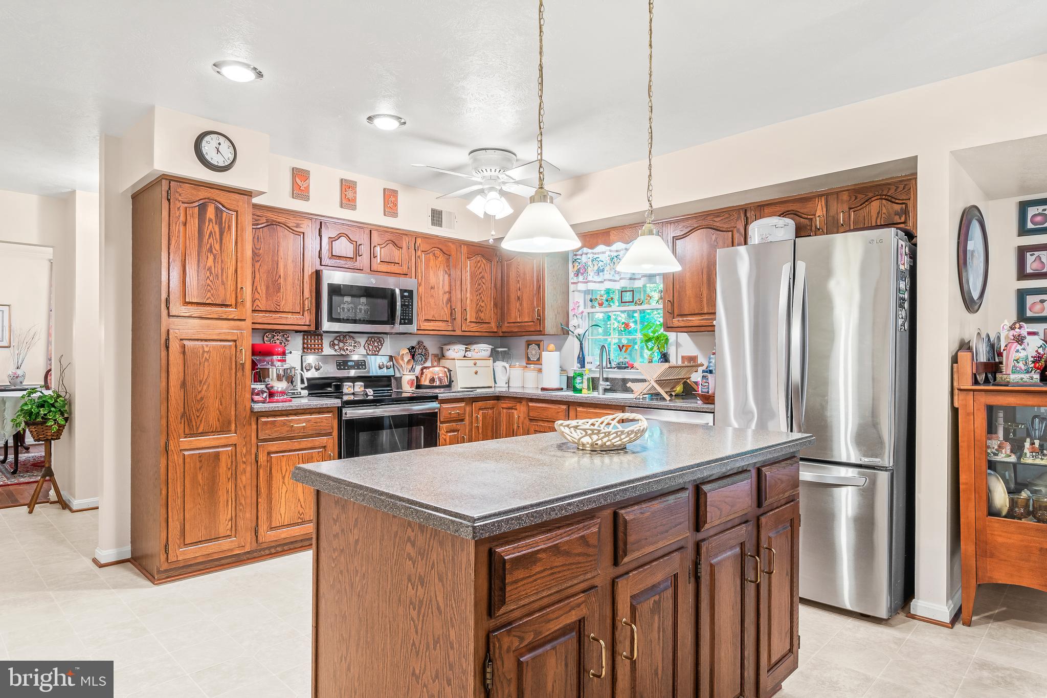 LAKE RIDGE LYNNWOOD - Residential