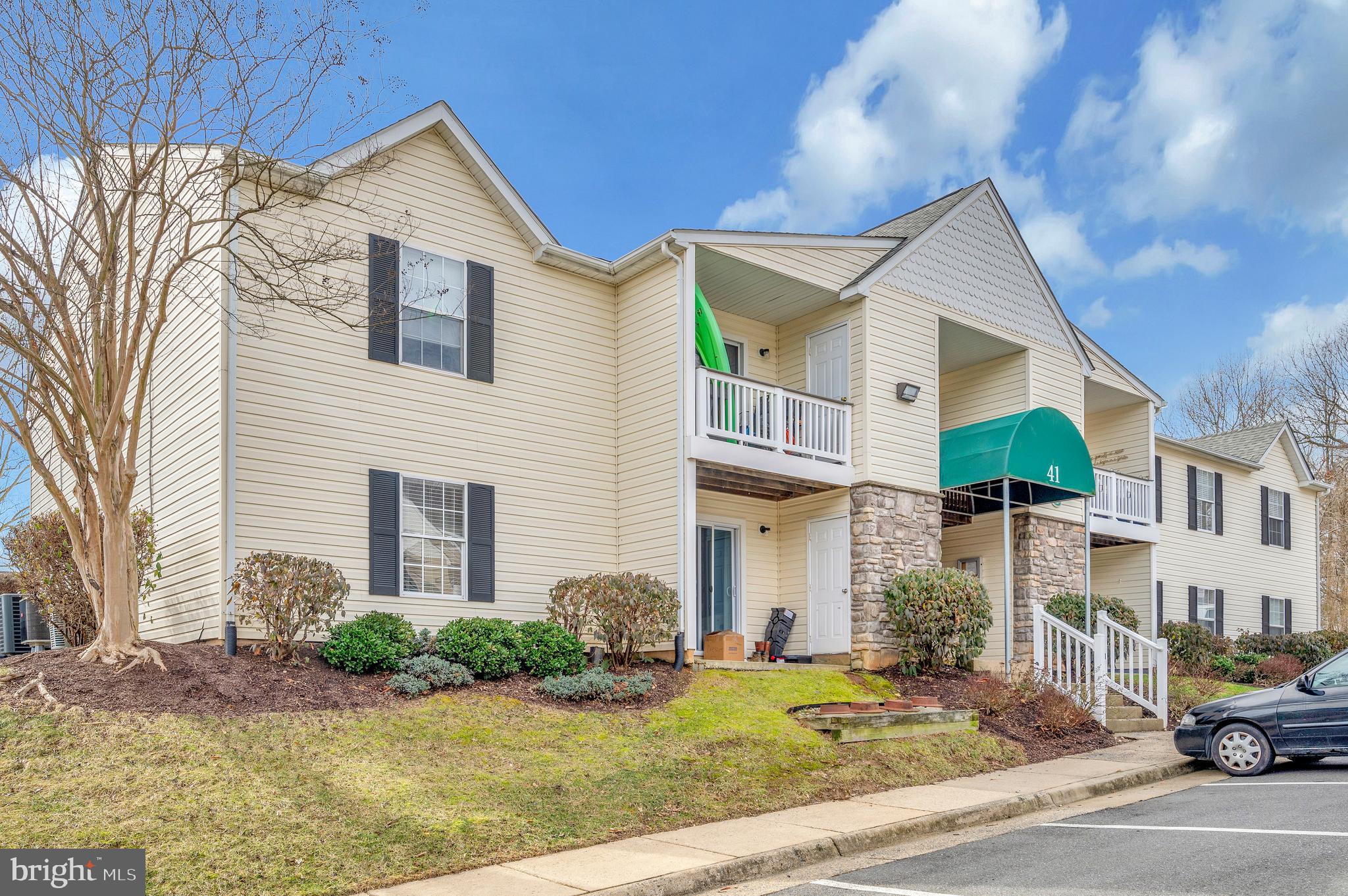 CARRIAGE POINTE AT AQUIA - Residential