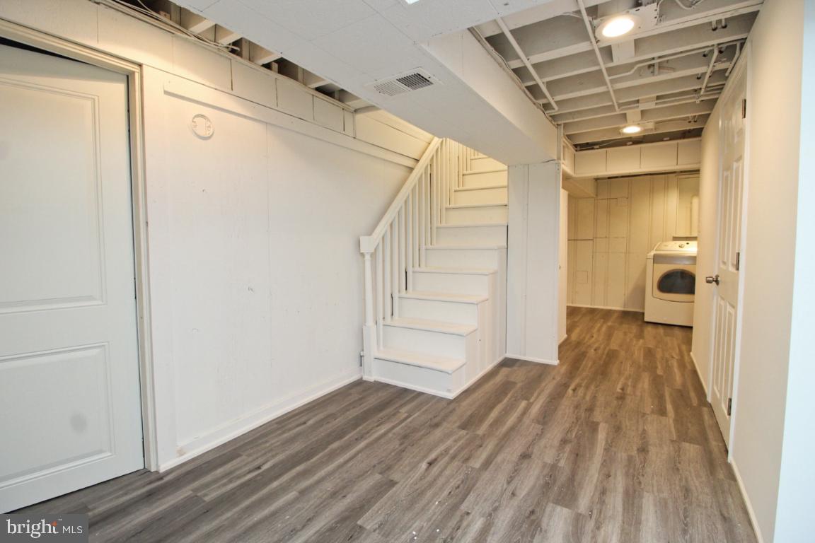 PARKVILLE - Residential