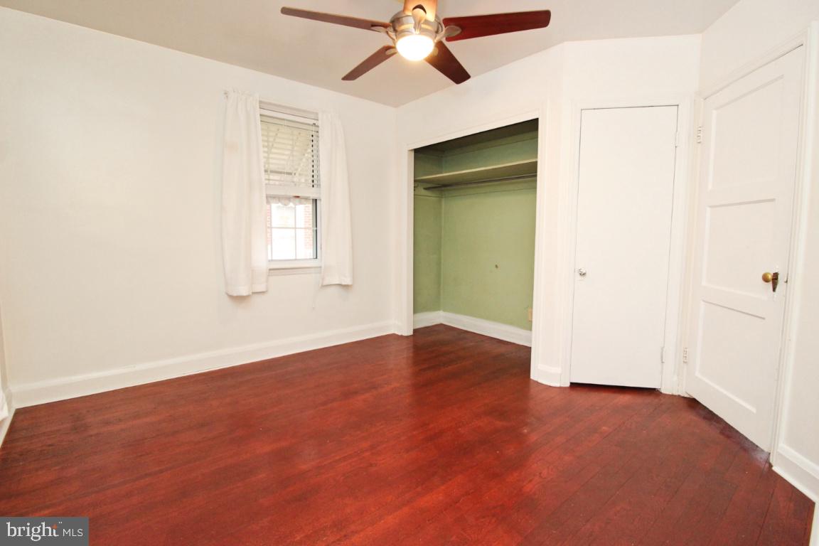 PARKVILLE - Residential