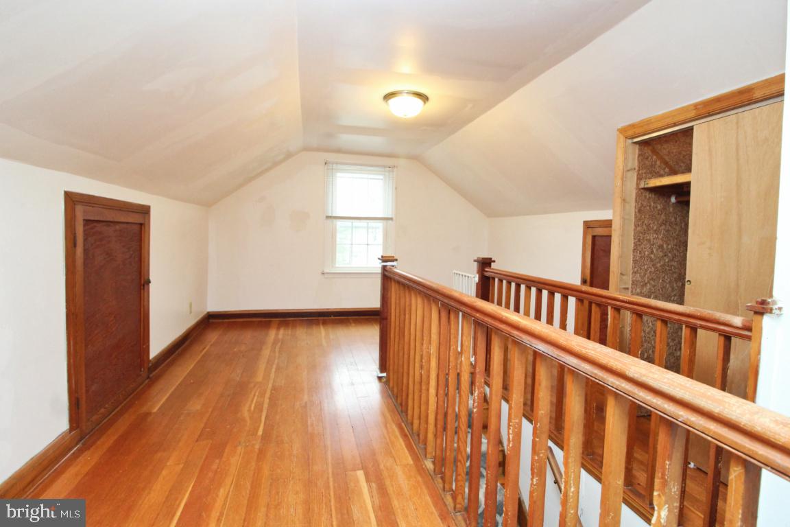 PARKVILLE - Residential