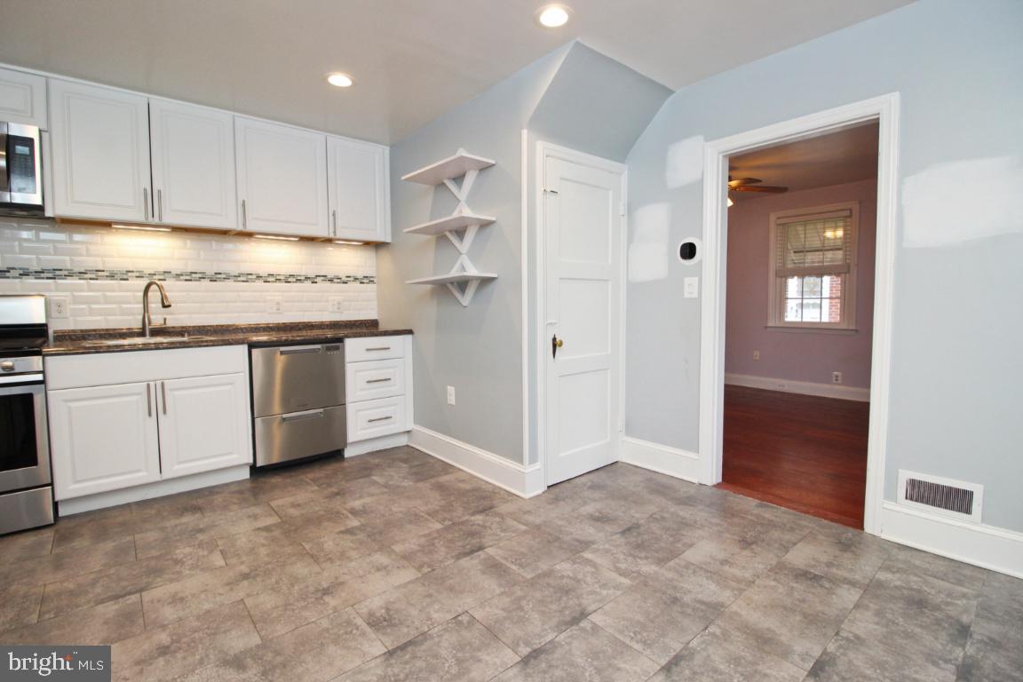 PARKVILLE - Residential