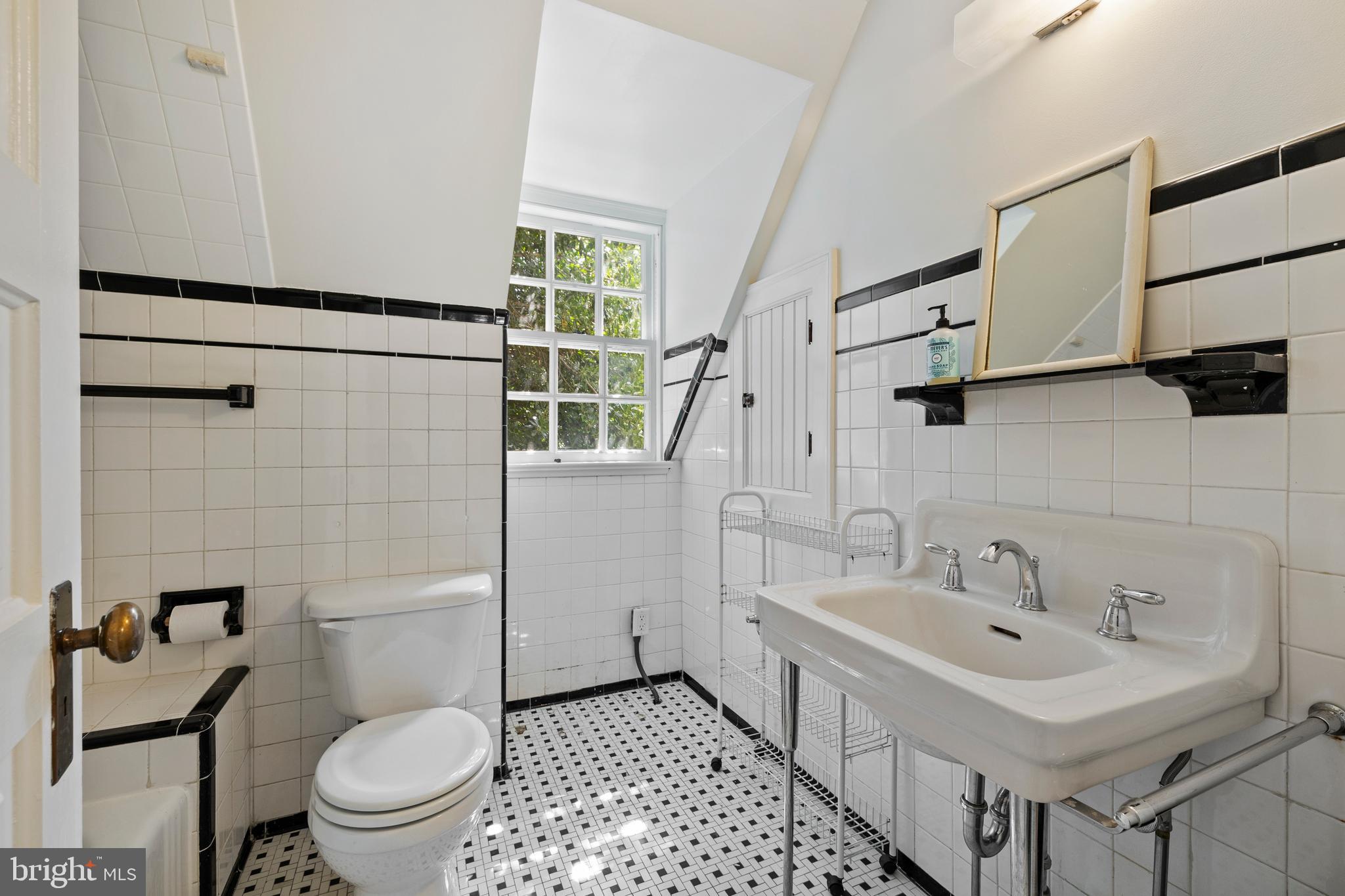 GUILFORD - Residential