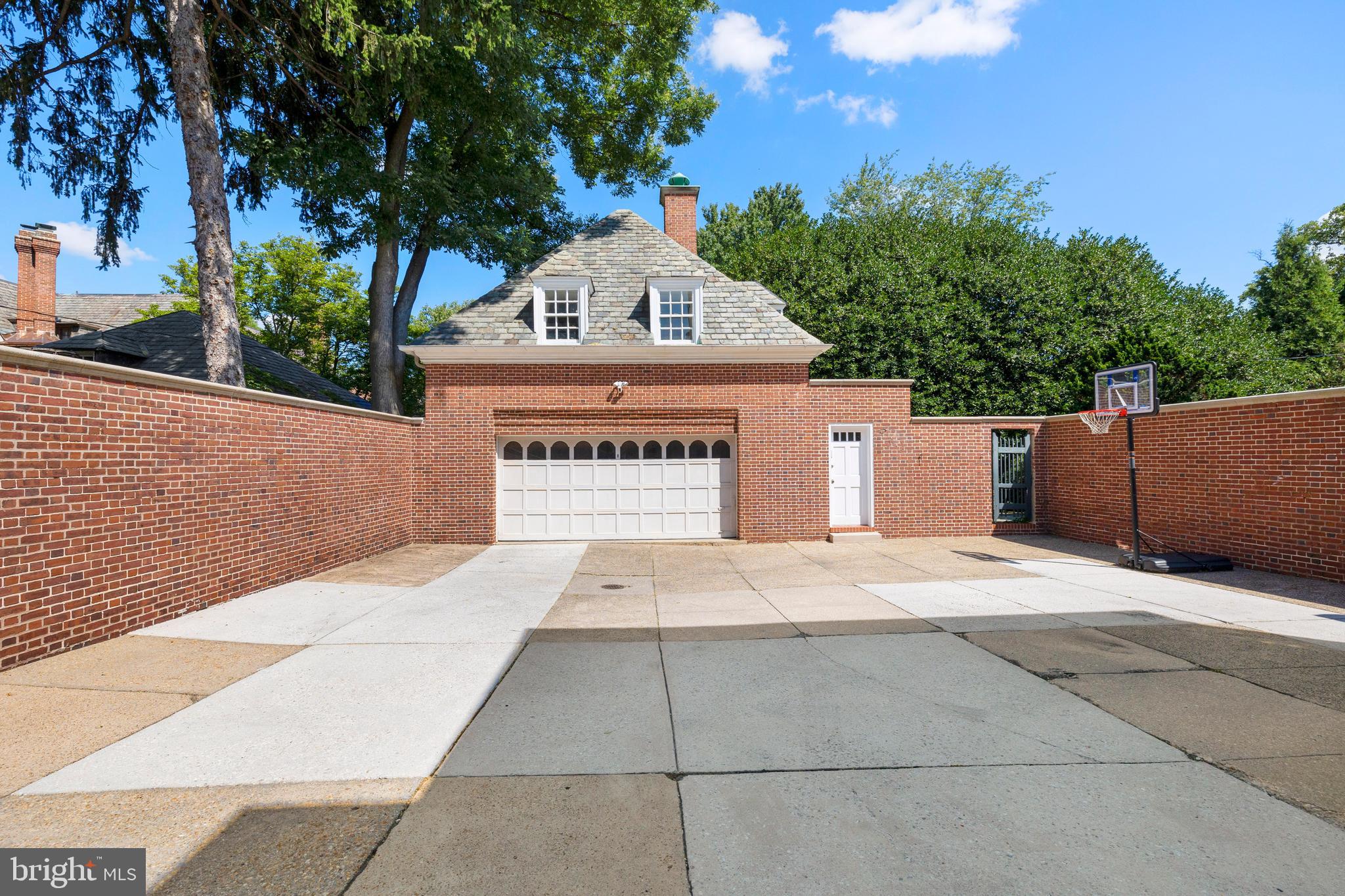 GUILFORD - Residential