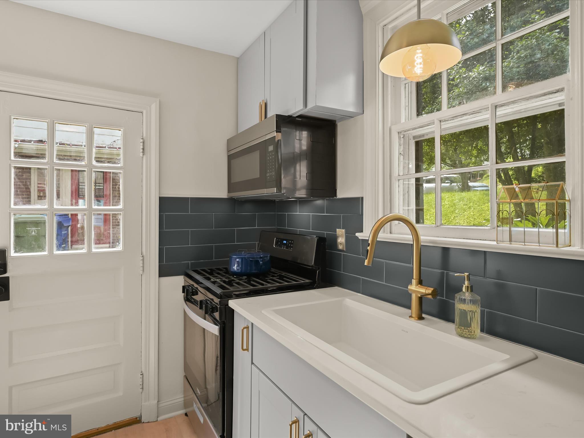 HUNTING RIDGE HISTORIC DISTRICT - Residential