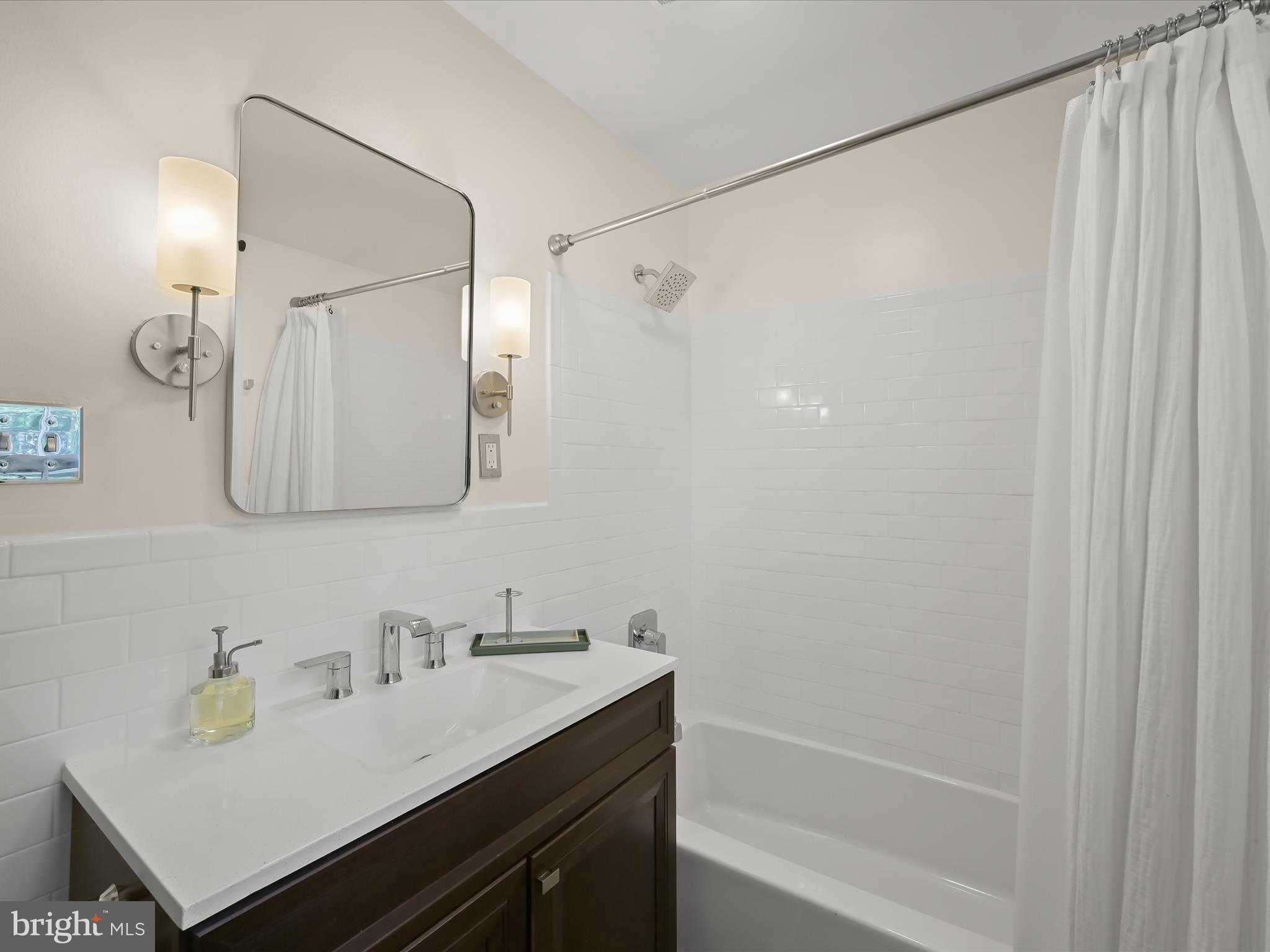 HUNTING RIDGE HISTORIC DISTRICT - Residential