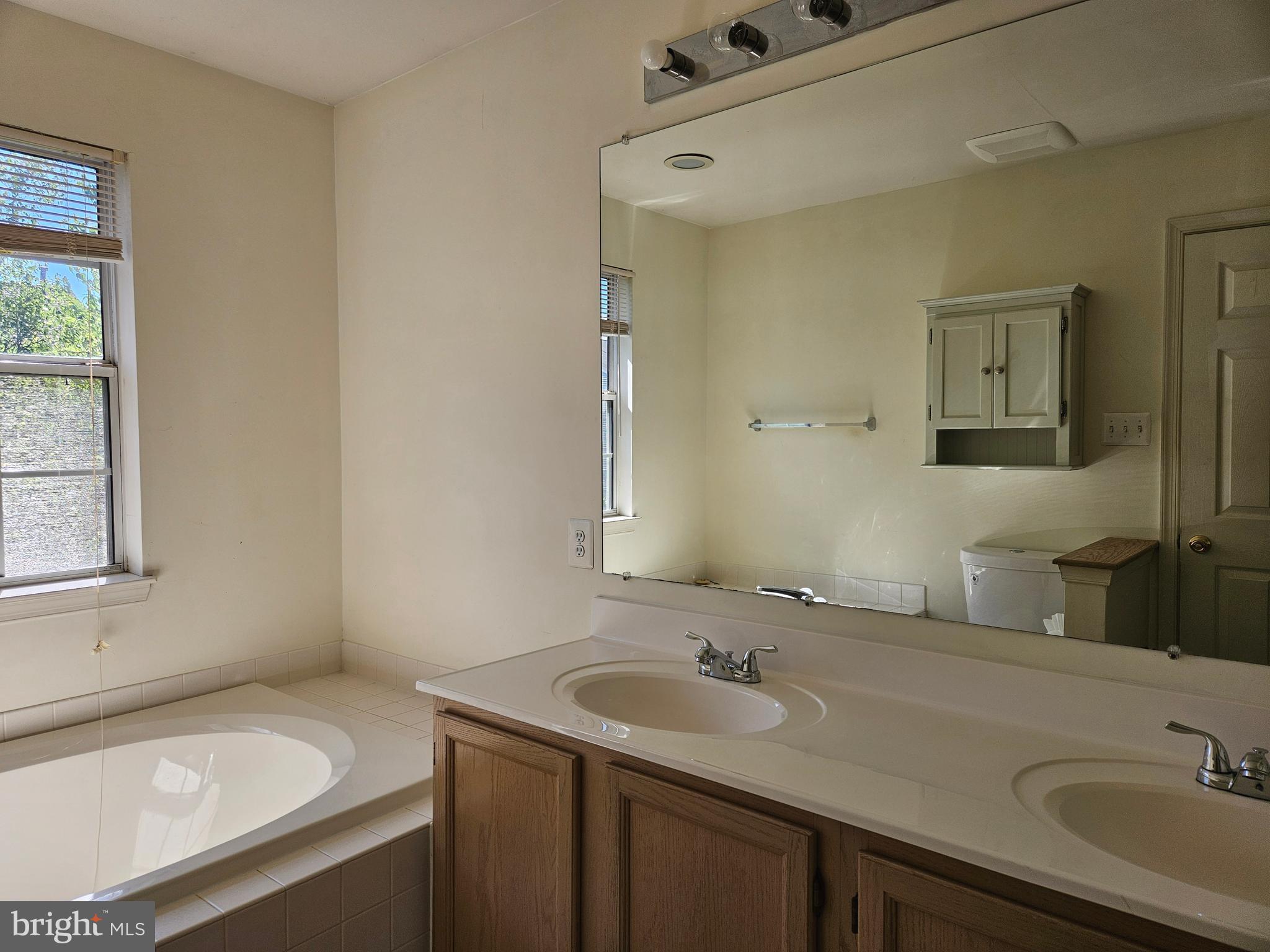 VILLAGE OF LONG REACH - Residential Lease