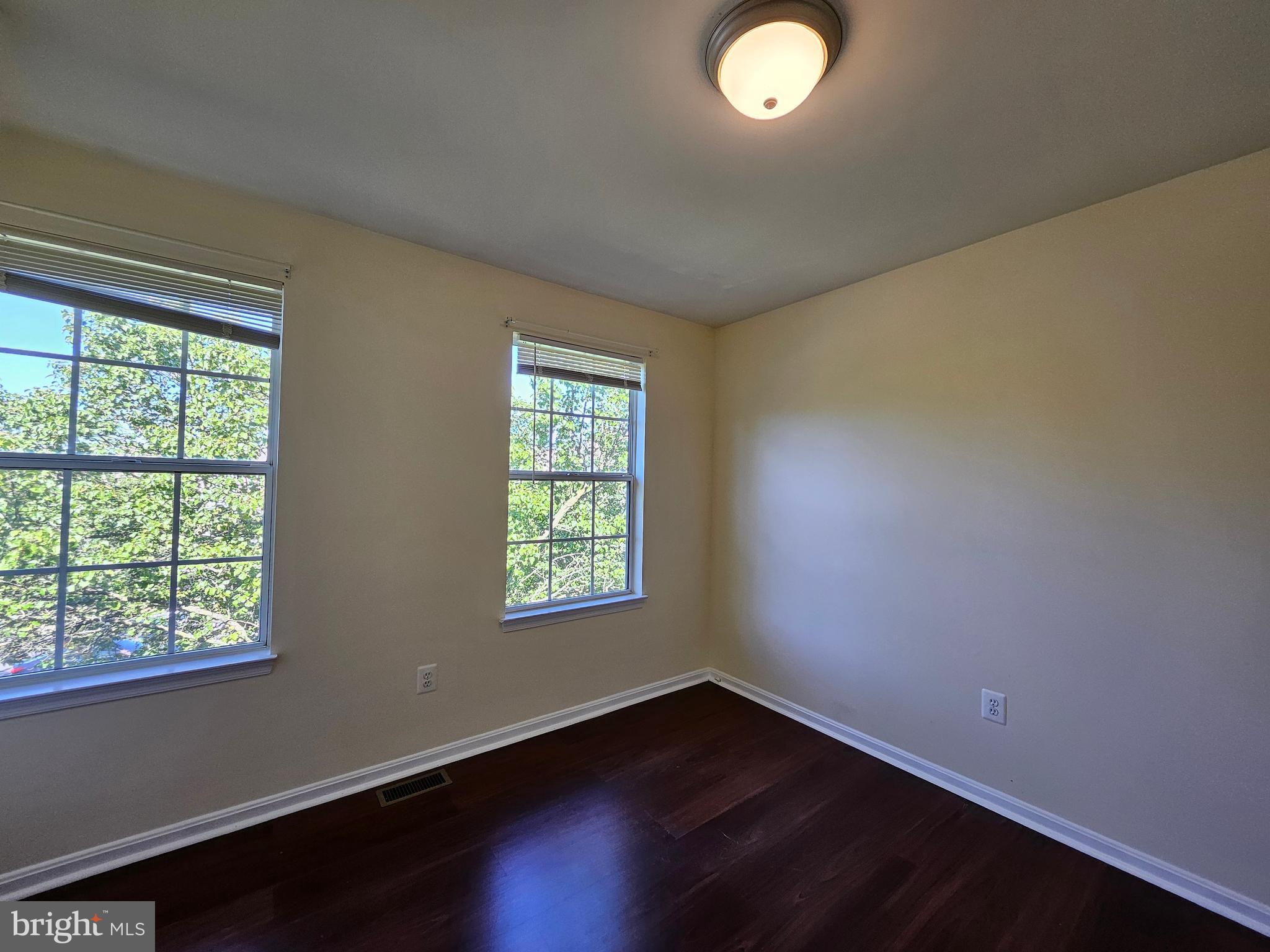 VILLAGE OF LONG REACH - Residential Lease